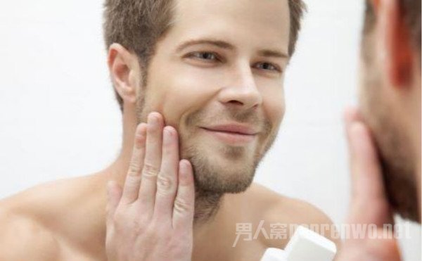 如何消除青春痘
