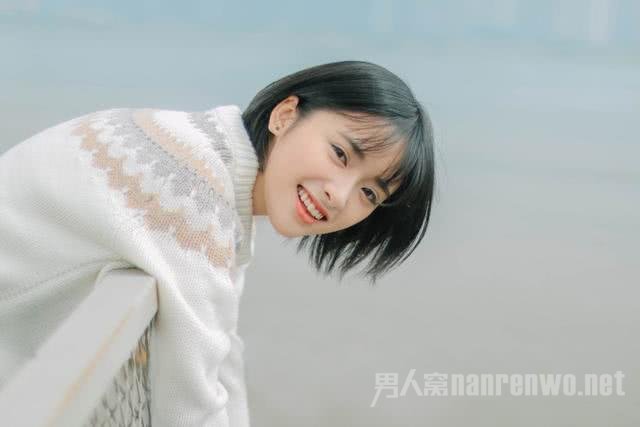 沈月