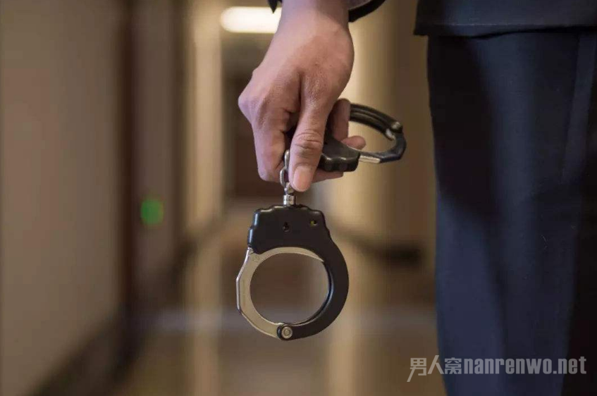 网贷12万给女主播