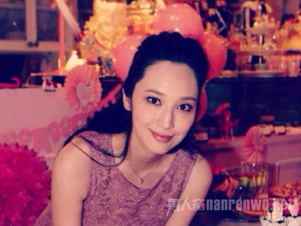 吴佩慈