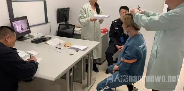 薛之谦照片