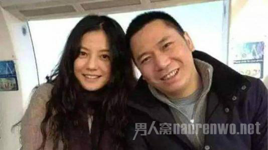 赵薇和黄晓明的同学情