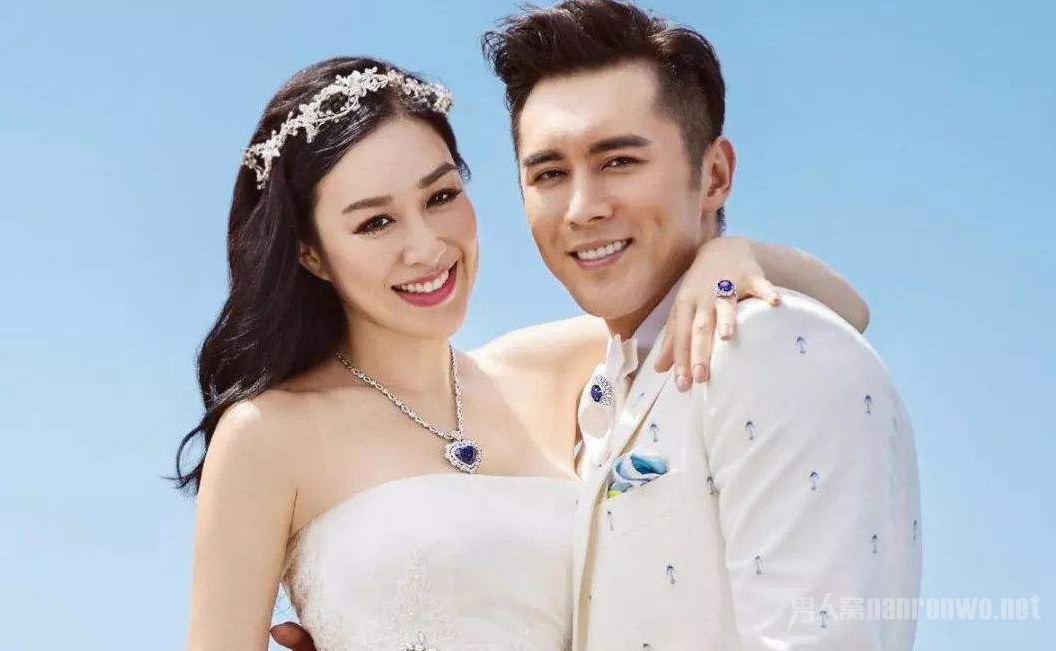 羱