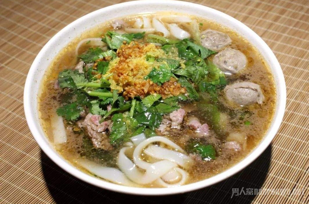 牛肉丸粿条