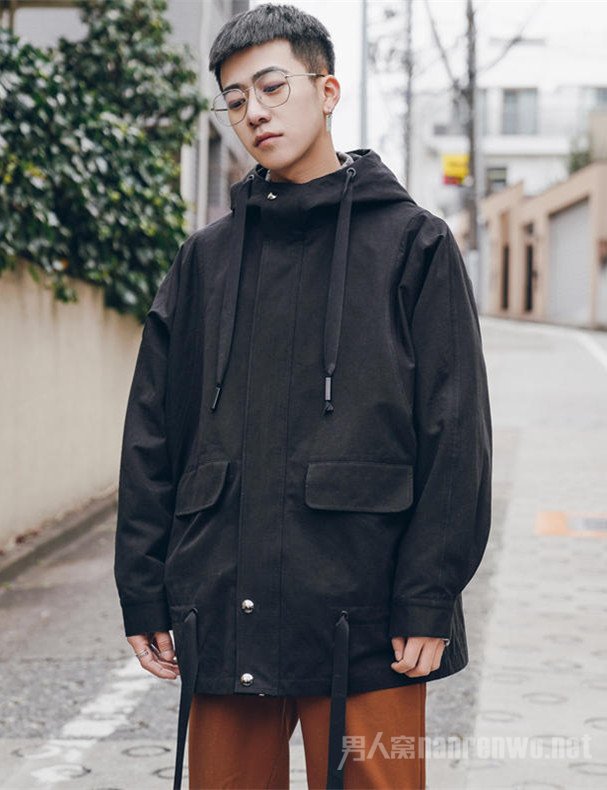 ��ʿ��װ�п�