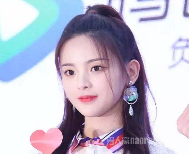 杨超越