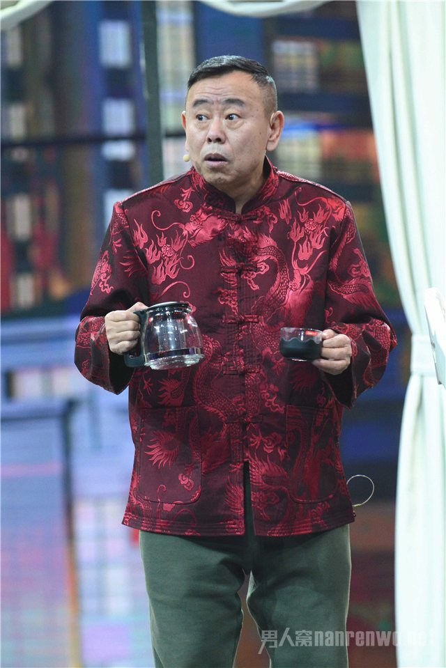 潘长江