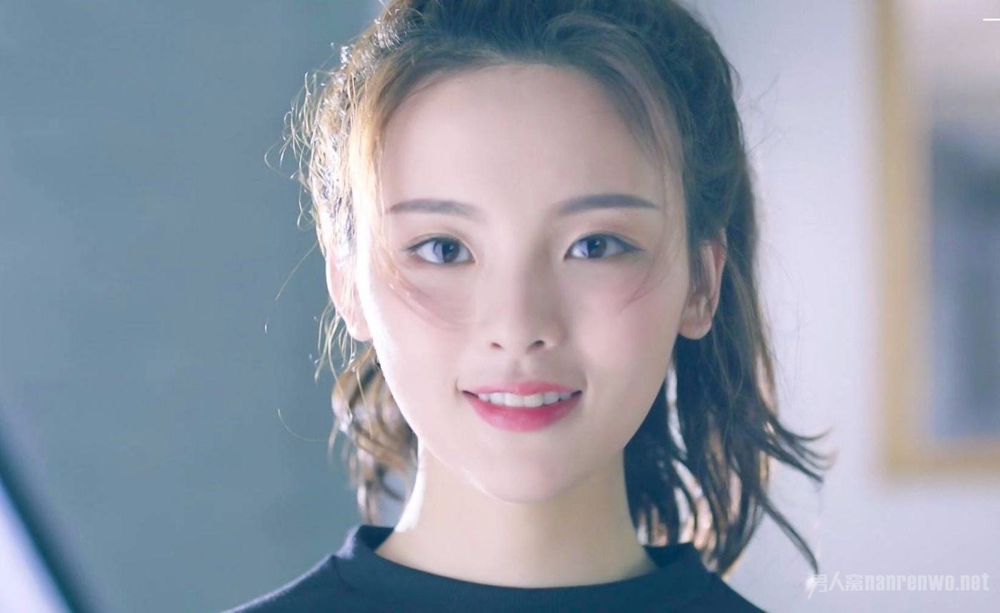 杨超越