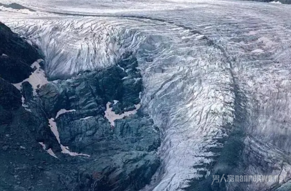 S形构图
