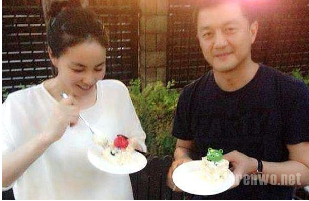 李嫣李亚鹏游台湾