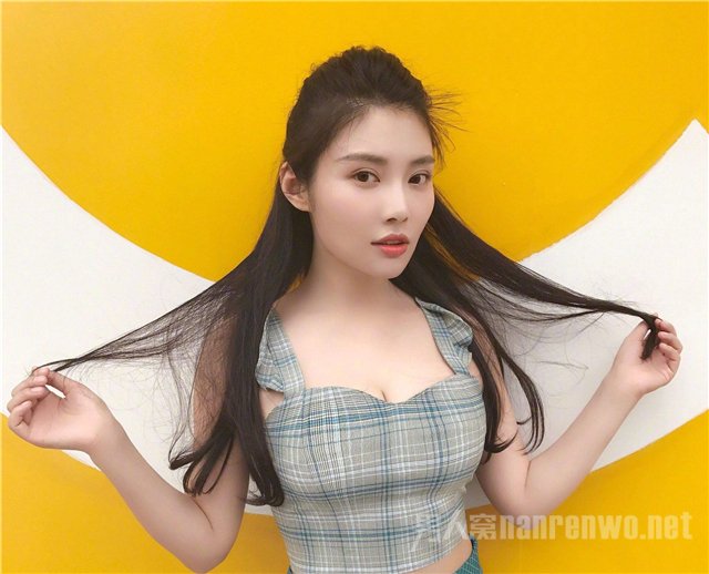 춬
