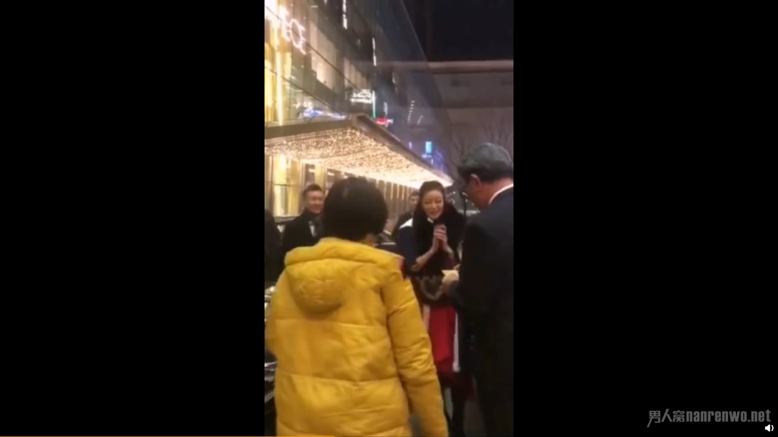 彭丹助理回应撞车
