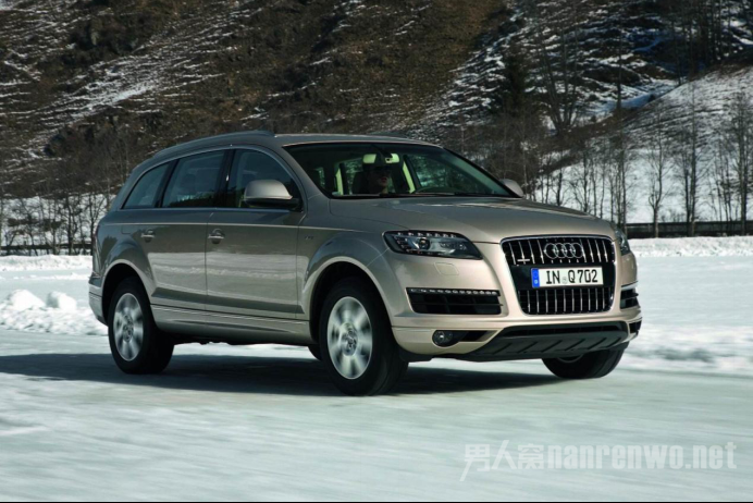 奥迪q7