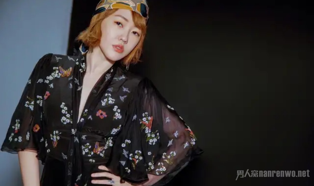 小s谈老公家暴