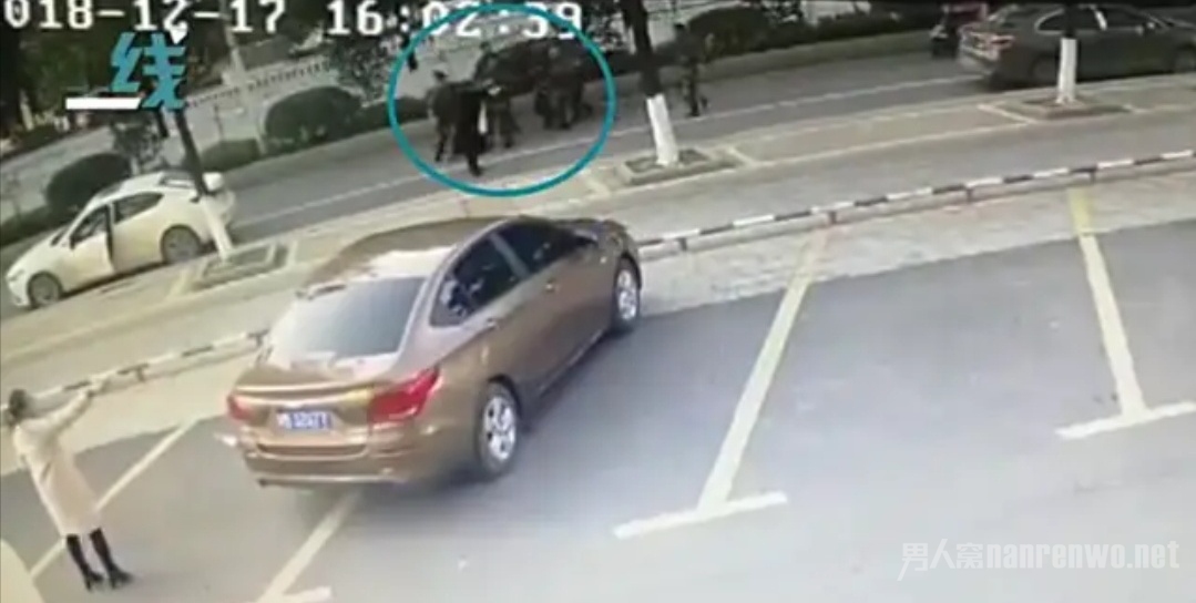 ��������ת����һ���侯