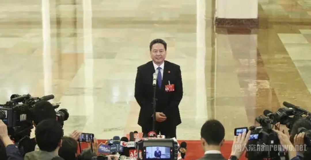 交通运输部部长李小鹏