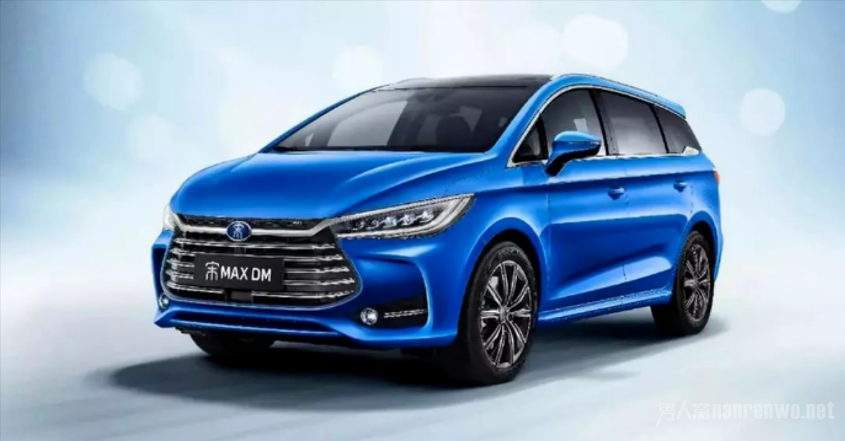 大空间的家用MPV