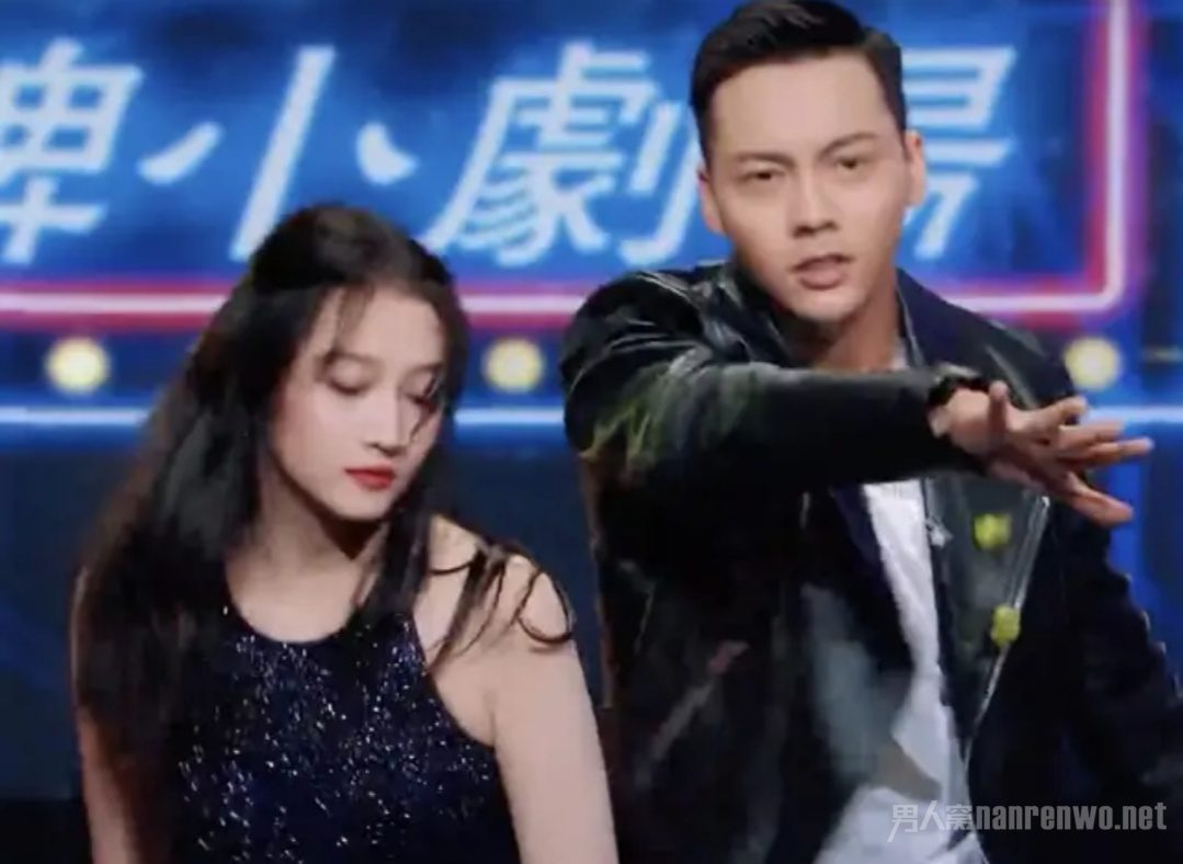 关晓彤