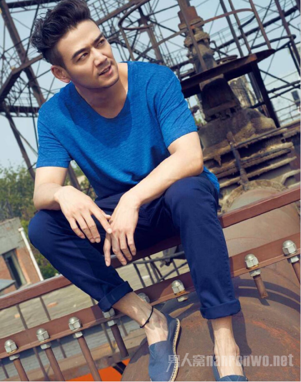 帅气的小包总
