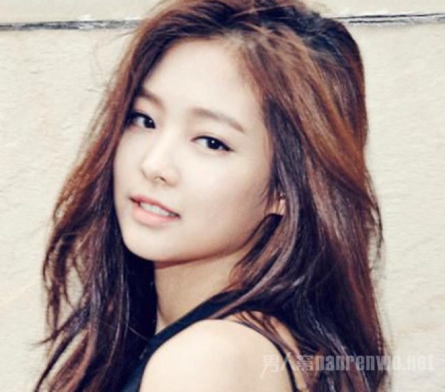 Jennieڰ