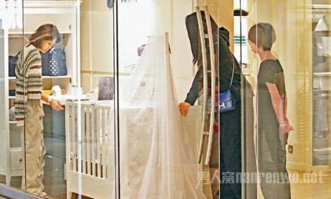 奚梦瑶何猷君逛街