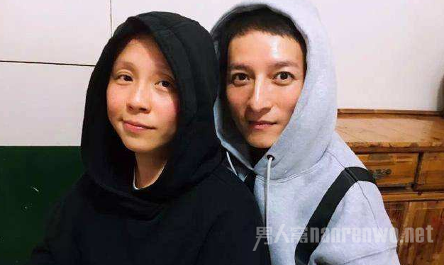 龙丹妮 李维嘉