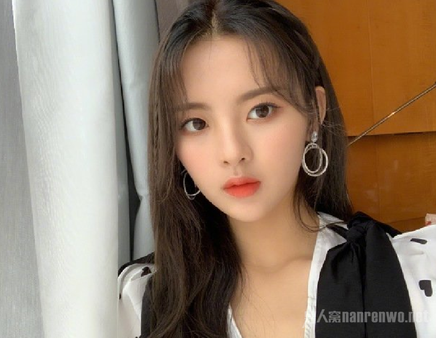 杨超越