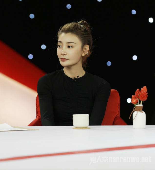 唐菀离婚