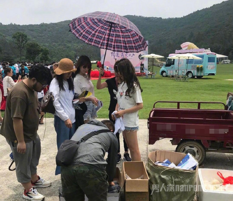 中国版浪漫满屋开机