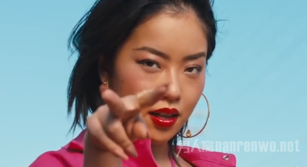 王菊 Rihanna广告
