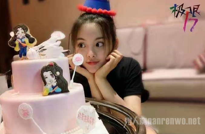 杨超越生日