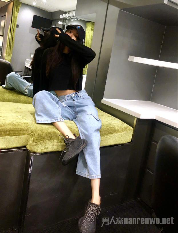  半遮面照片