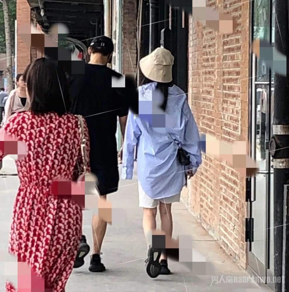 杨幂背影