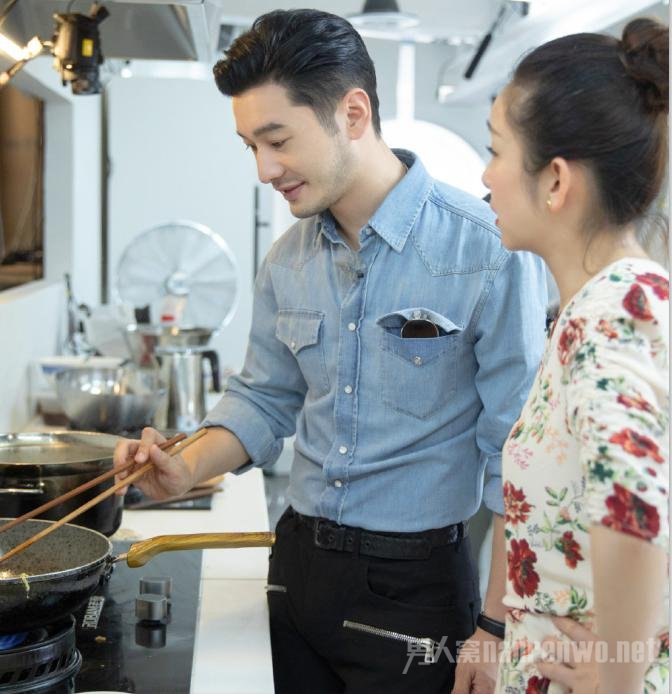 黄晓明照片