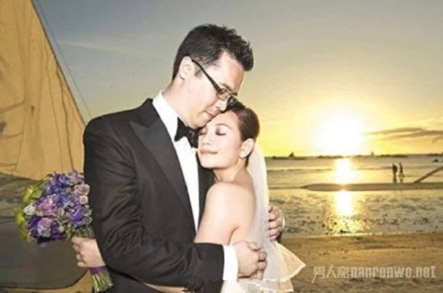 两人2009年在马拉西亚结婚