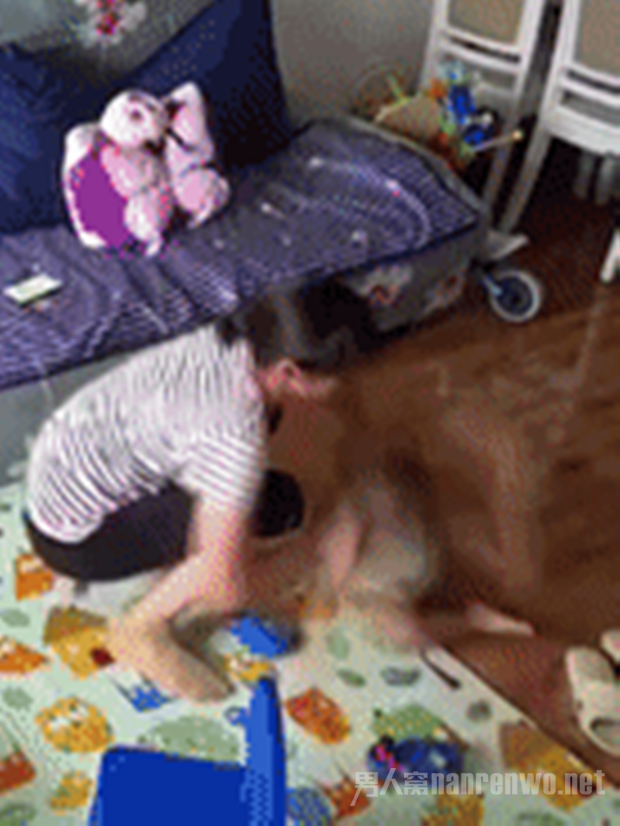 保姆连续施暴