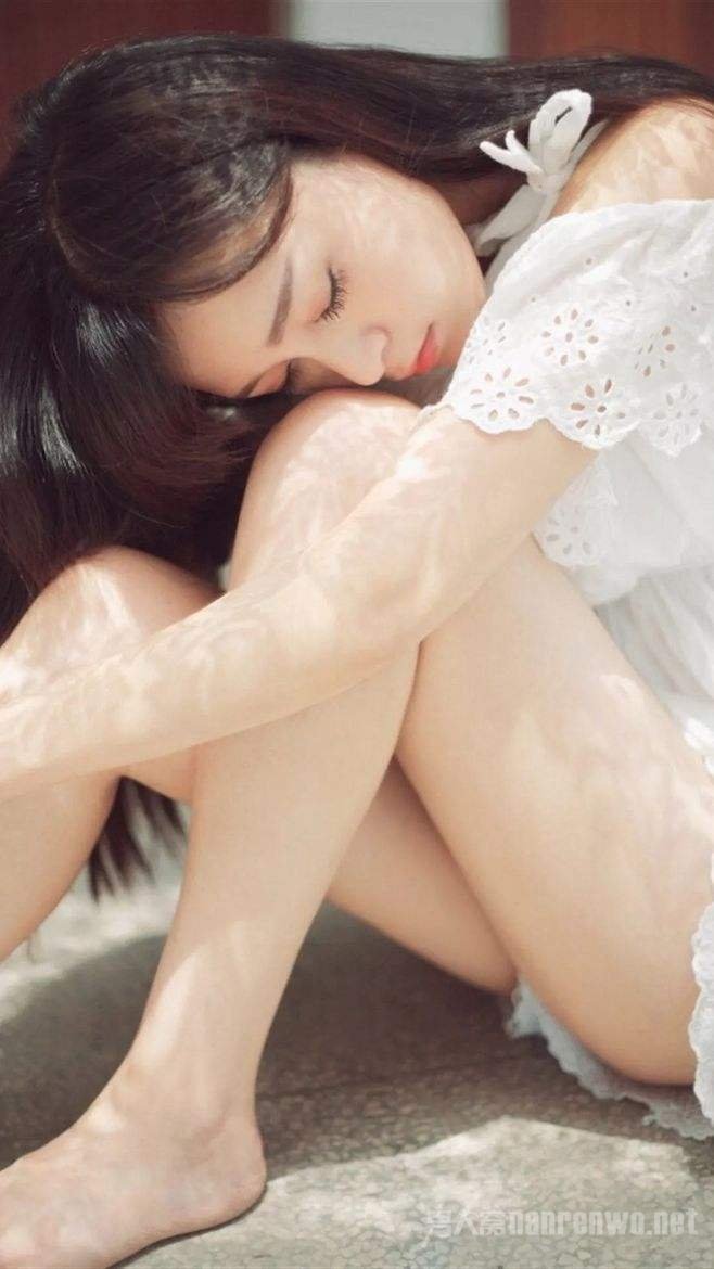 ̸