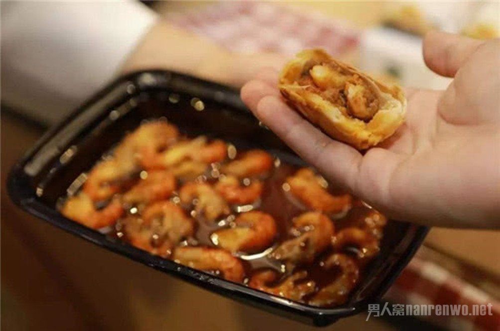 小龙虾月饼