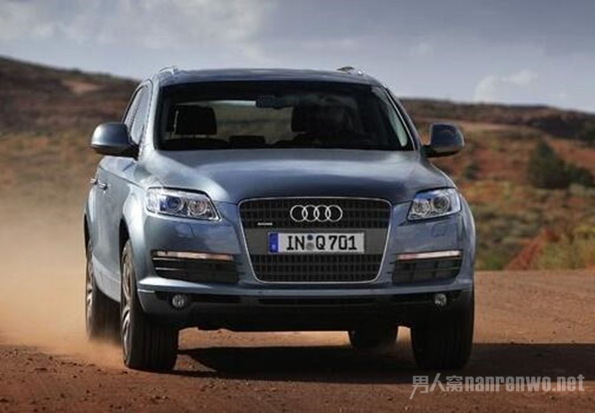 µQ7
