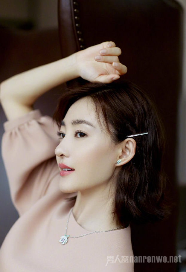 王丽坤