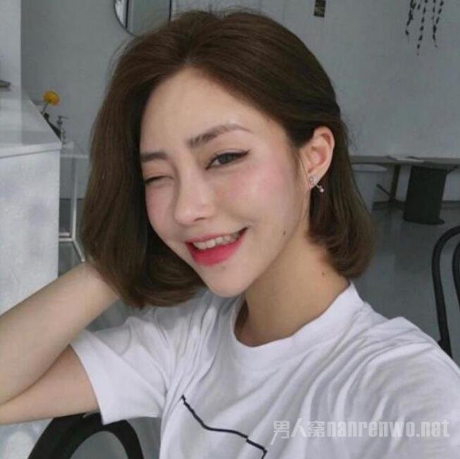 中短发造型
