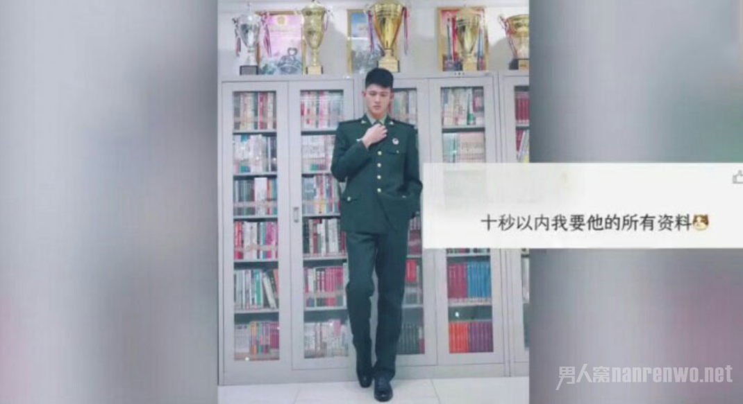 阅兵方队里那个高颜值学霸