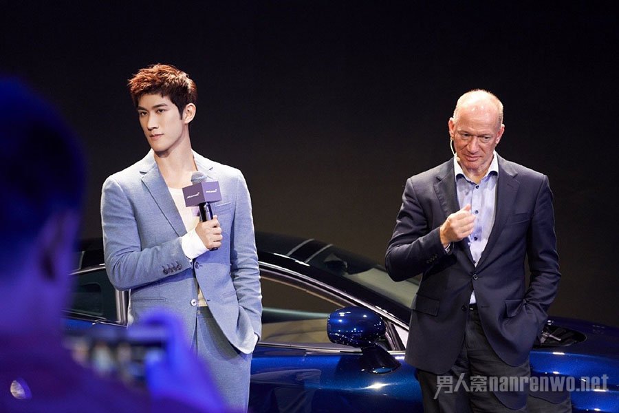 ����͢����