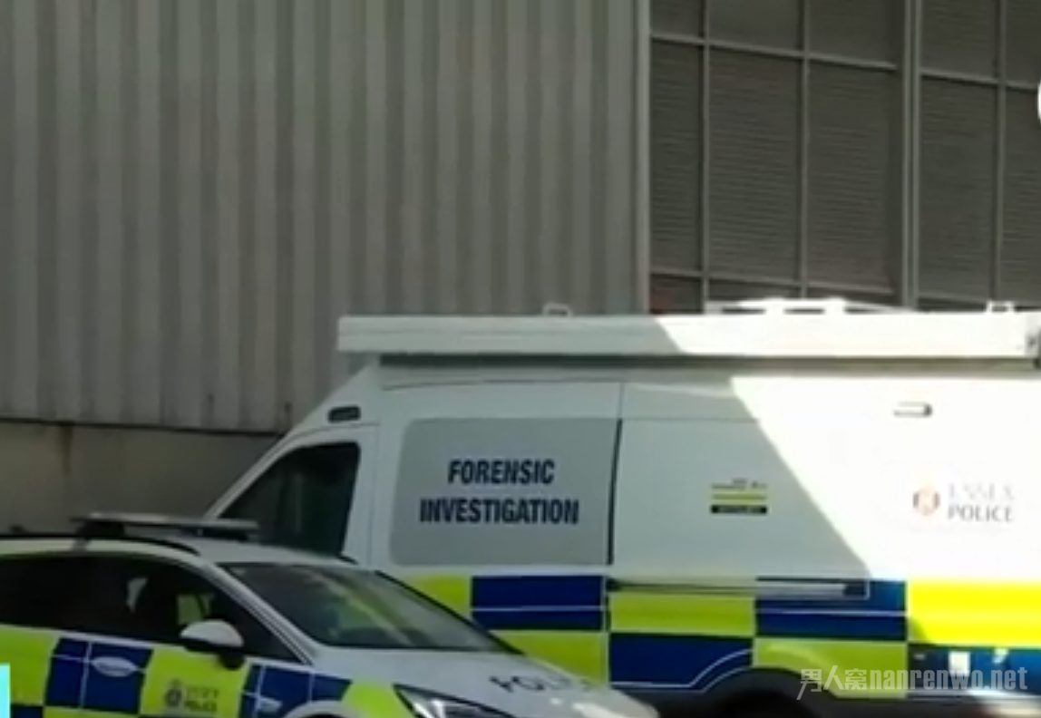 英国一货车发现39具遗体案