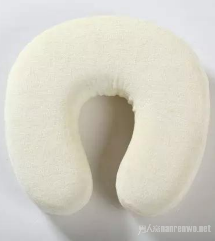 U;