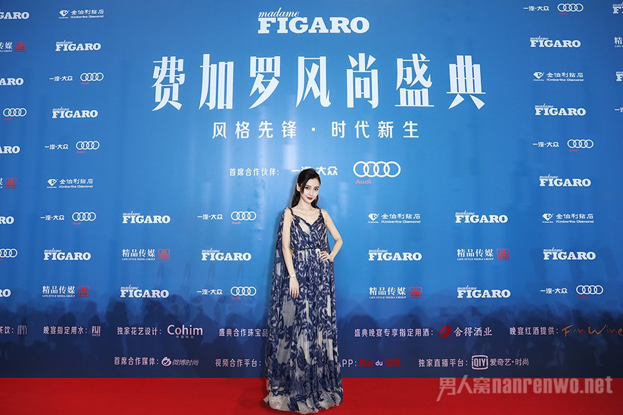 angelababyP图参加红毯