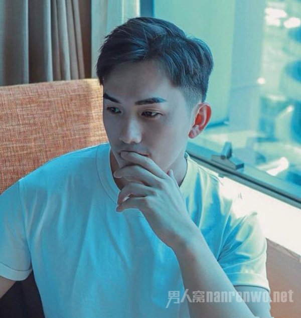 2偏分发型