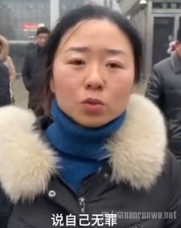 玛莎拉蒂司机下跪道歉遭拒