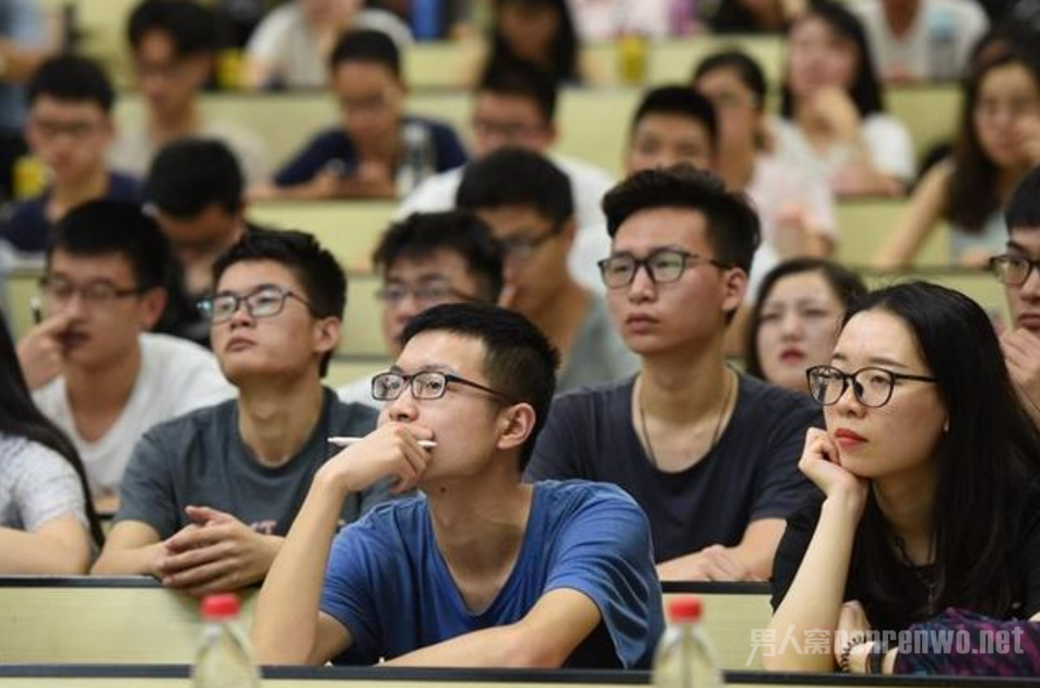 很多医学专业的师生已经奔赴前线