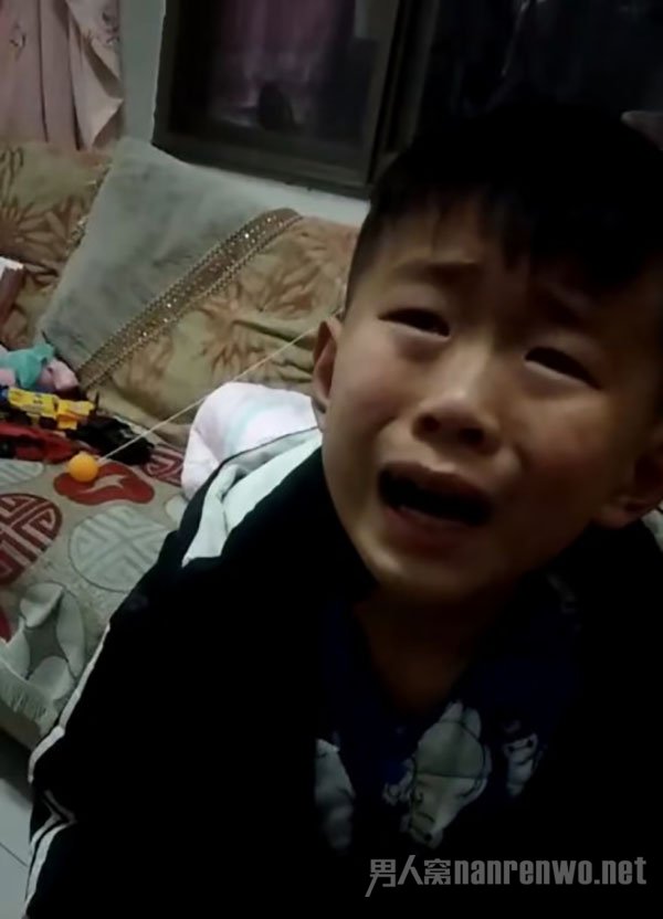 寒假作业被我妈炒菜了